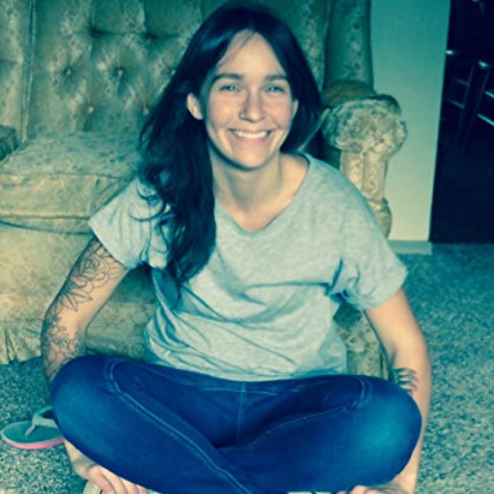 Meet your Posher, Amelia